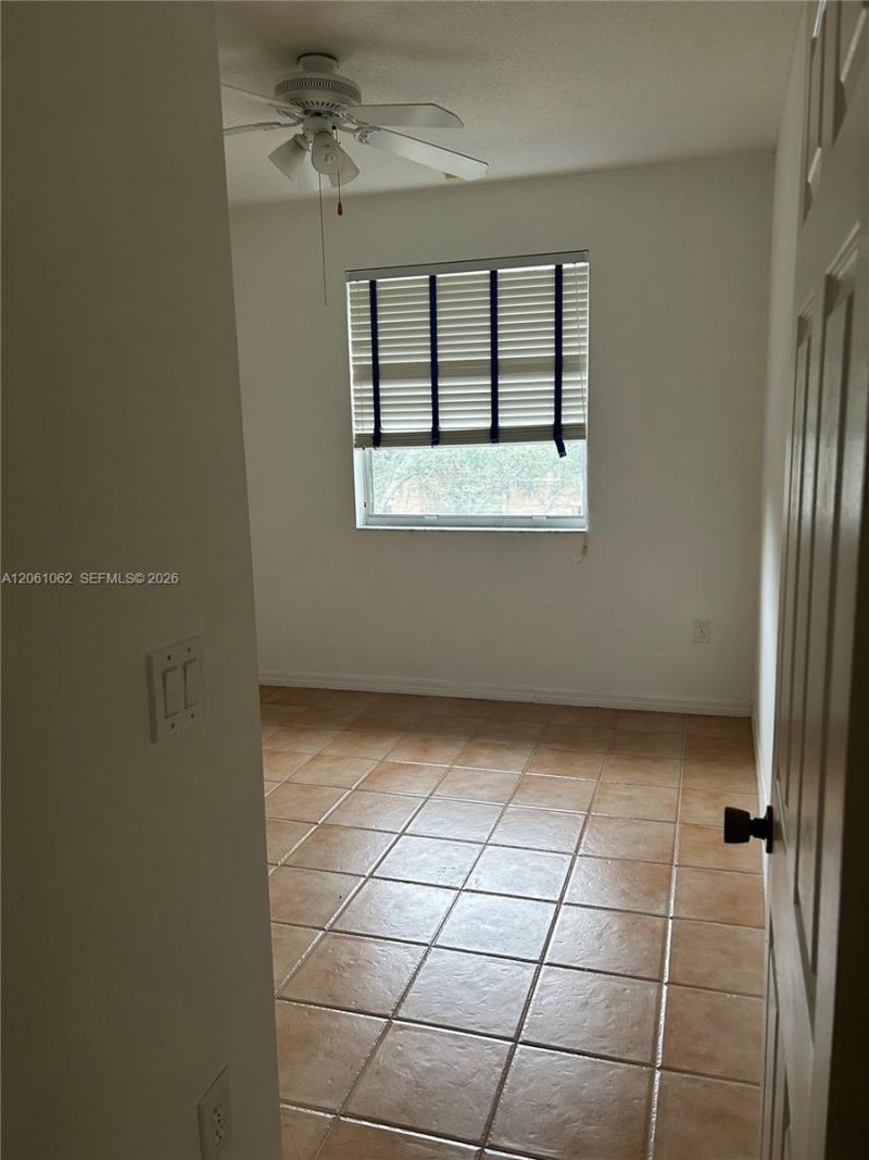 8508 NW 141st Ter , Unit 501, Miami Lakes, FL 33016 Photo