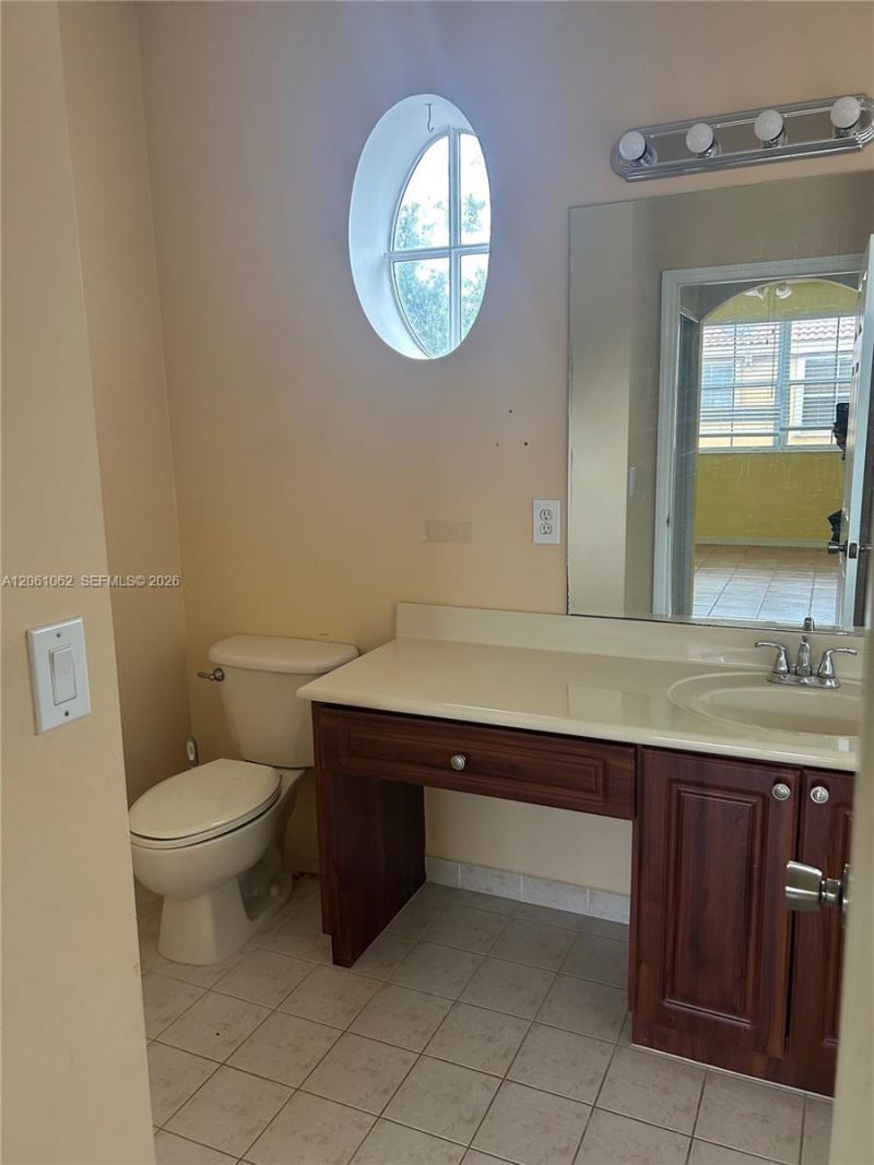 8508 NW 141st Ter , Unit 501, Miami Lakes, FL 33016 Photo