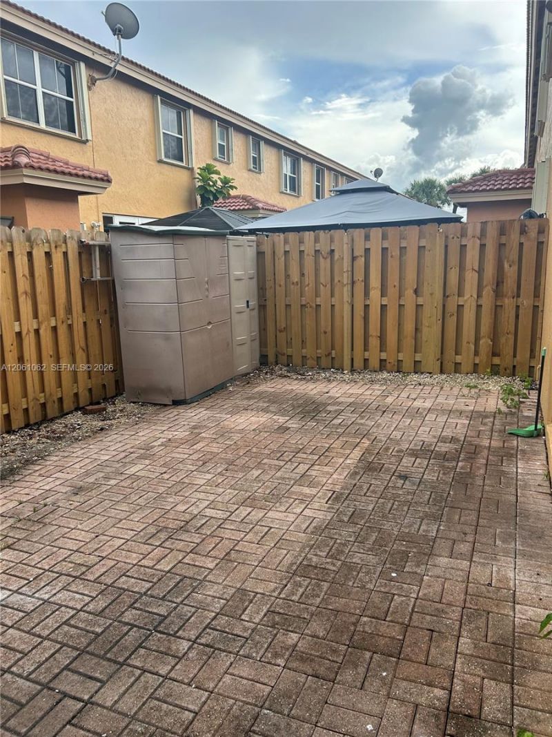 8508 NW 141st Ter , Unit 501, Miami Lakes, FL 33016 Photo