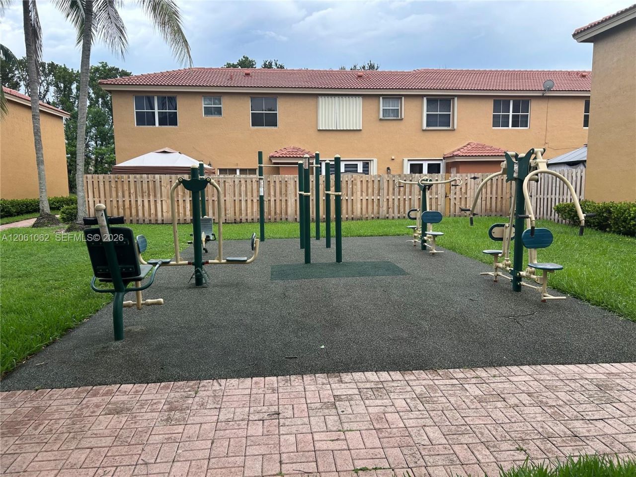 8508 NW 141st Ter , Unit 501, Miami Lakes, FL 33016 Photo