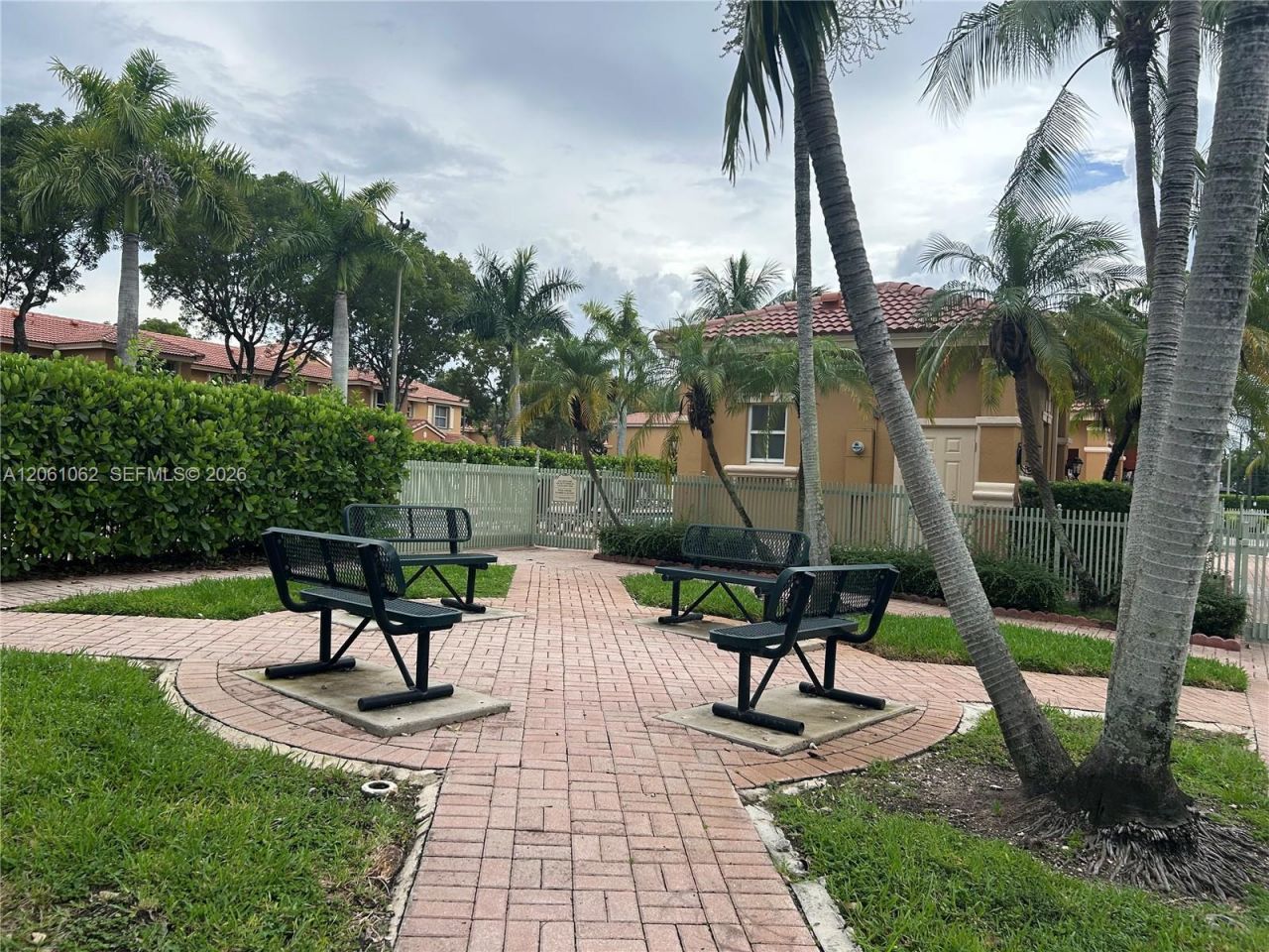 8508 NW 141st Ter , Unit 501, Miami Lakes, FL 33016 Photo