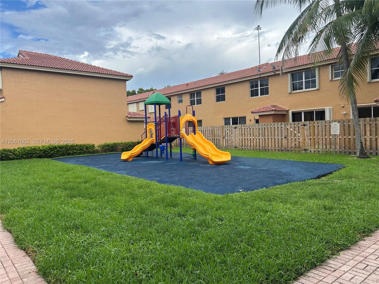 8508 NW 141st Ter , Unit 501, Miami Lakes, FL 33016 Photo