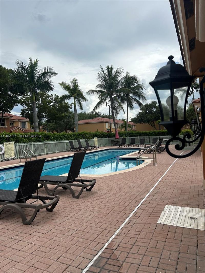 8508 NW 141st Ter , Unit 501, Miami Lakes, FL 33016 Photo