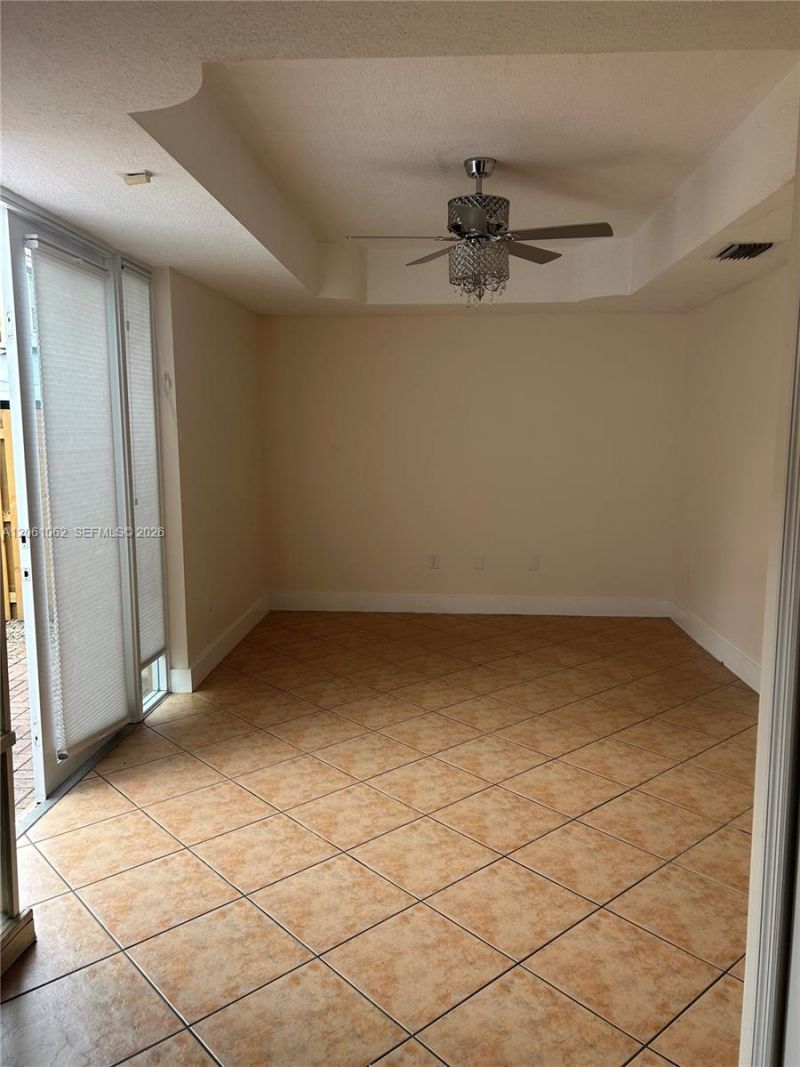 8508 NW 141st Ter , Unit 501, Miami Lakes, FL 33016 Photo