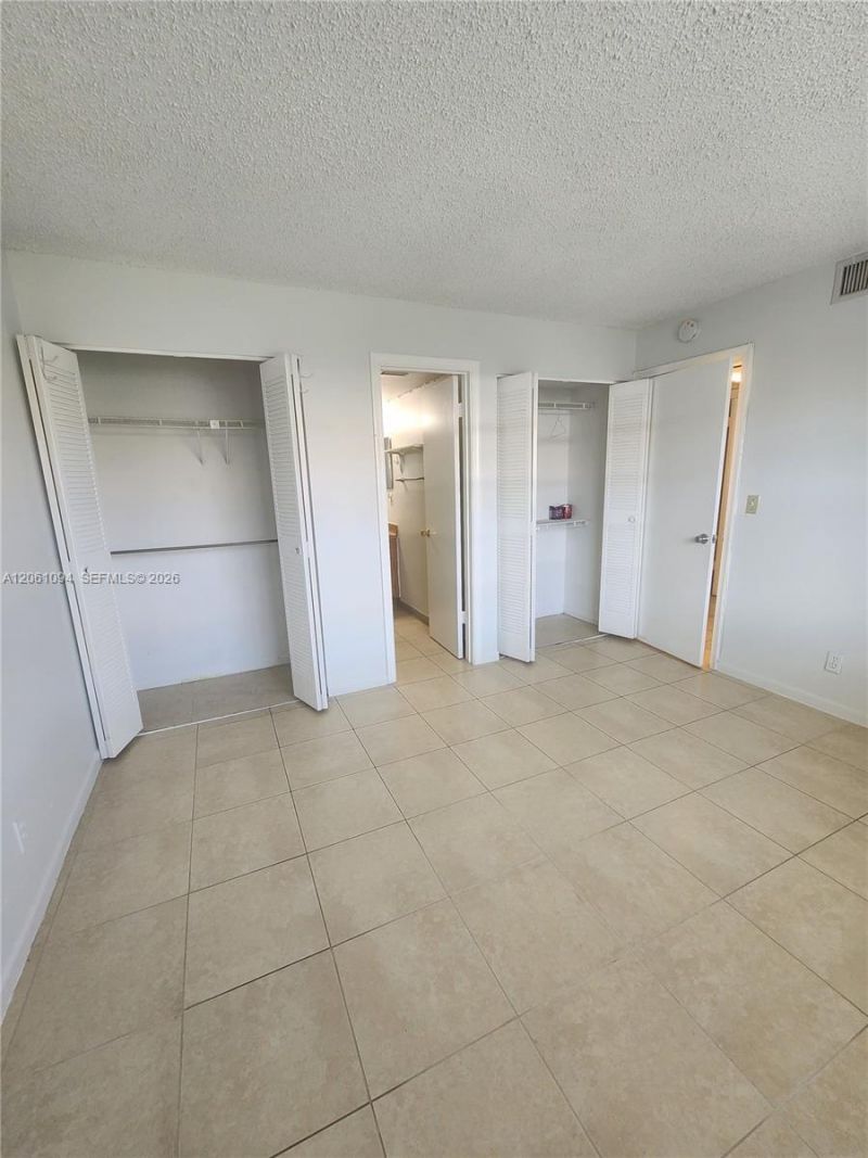 10004 Twin Lakes Dr, Unit 36-F, Coral Springs, FL 33071 Photo