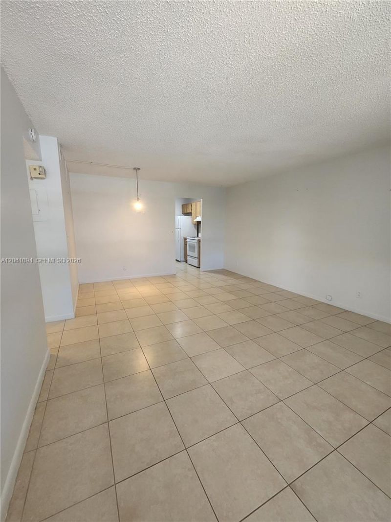 10004 Twin Lakes Dr, Unit 36-F, Coral Springs, FL 33071 Photo