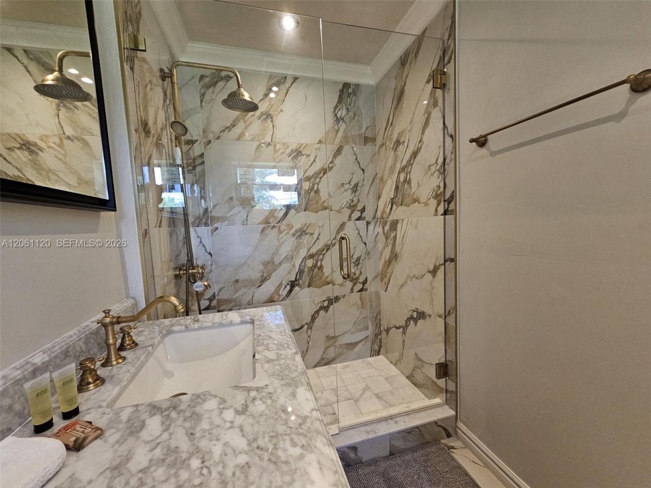 609 NE 14th Ct, Unit 609, Fort Lauderdale, FL 33304 Photo