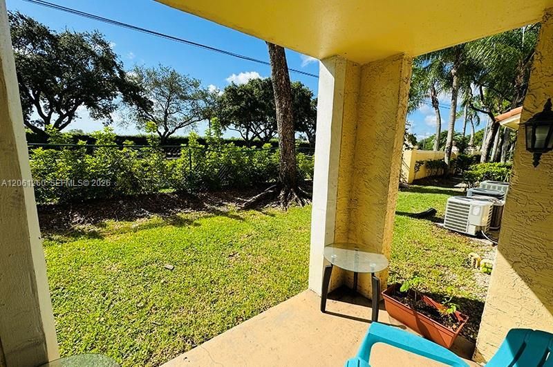 1727 Village Blvd, Unit 108, West Palm Beach, FL 33409 Photo