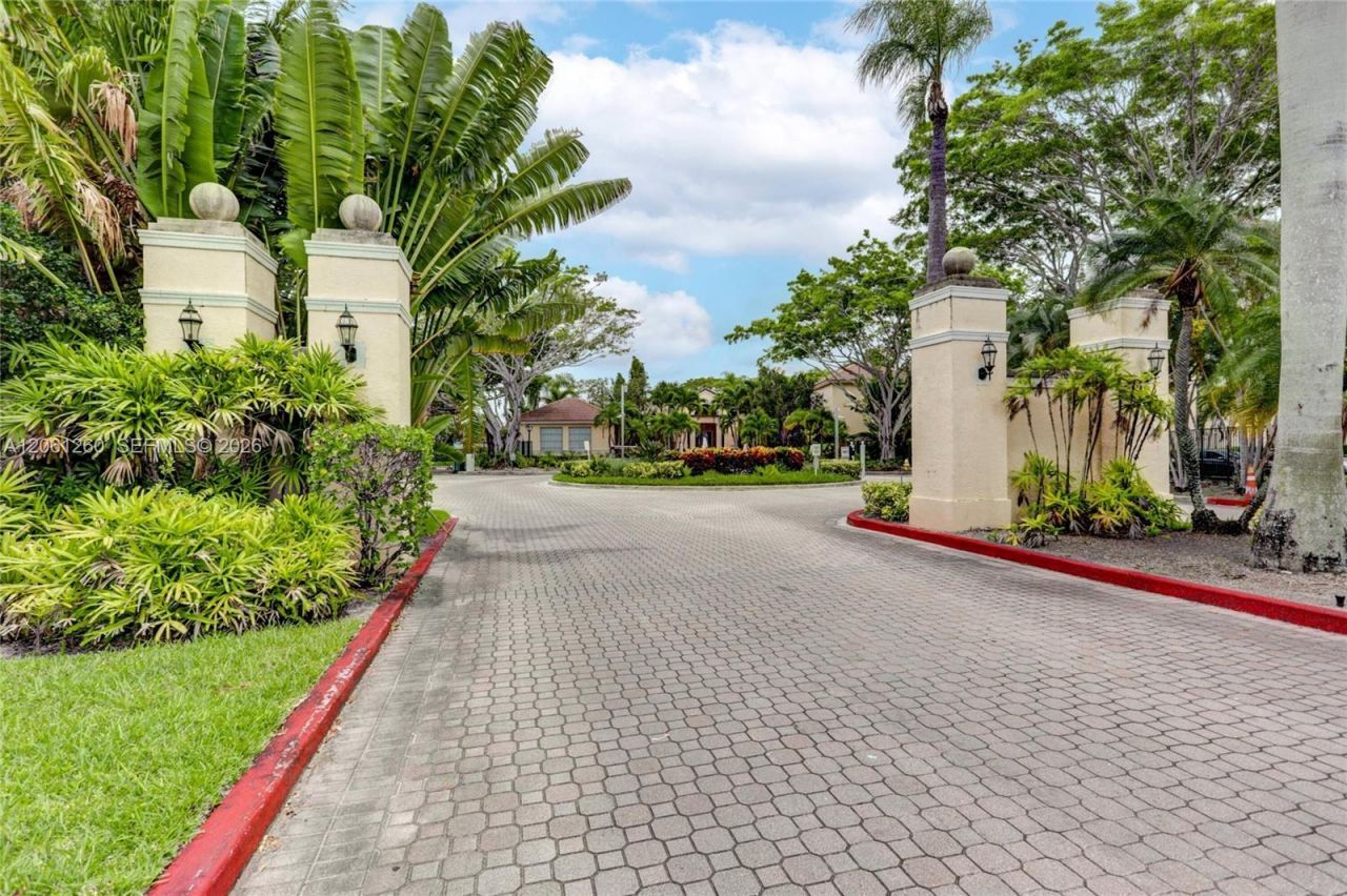1727 Village Blvd, Unit 108, West Palm Beach, FL 33409 Photo