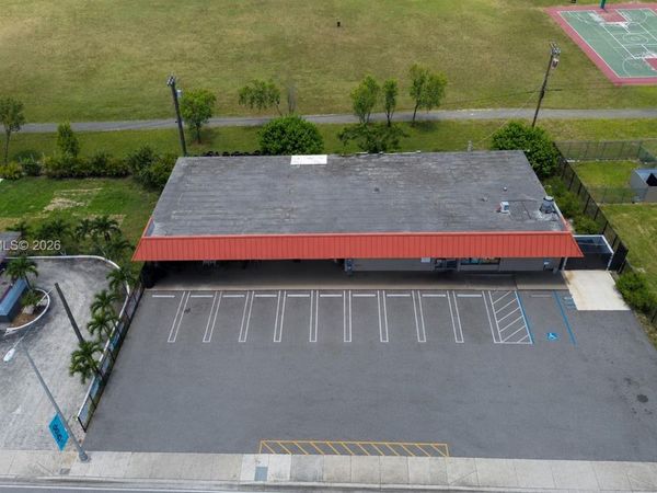 Miami Gardens, FL 33056
