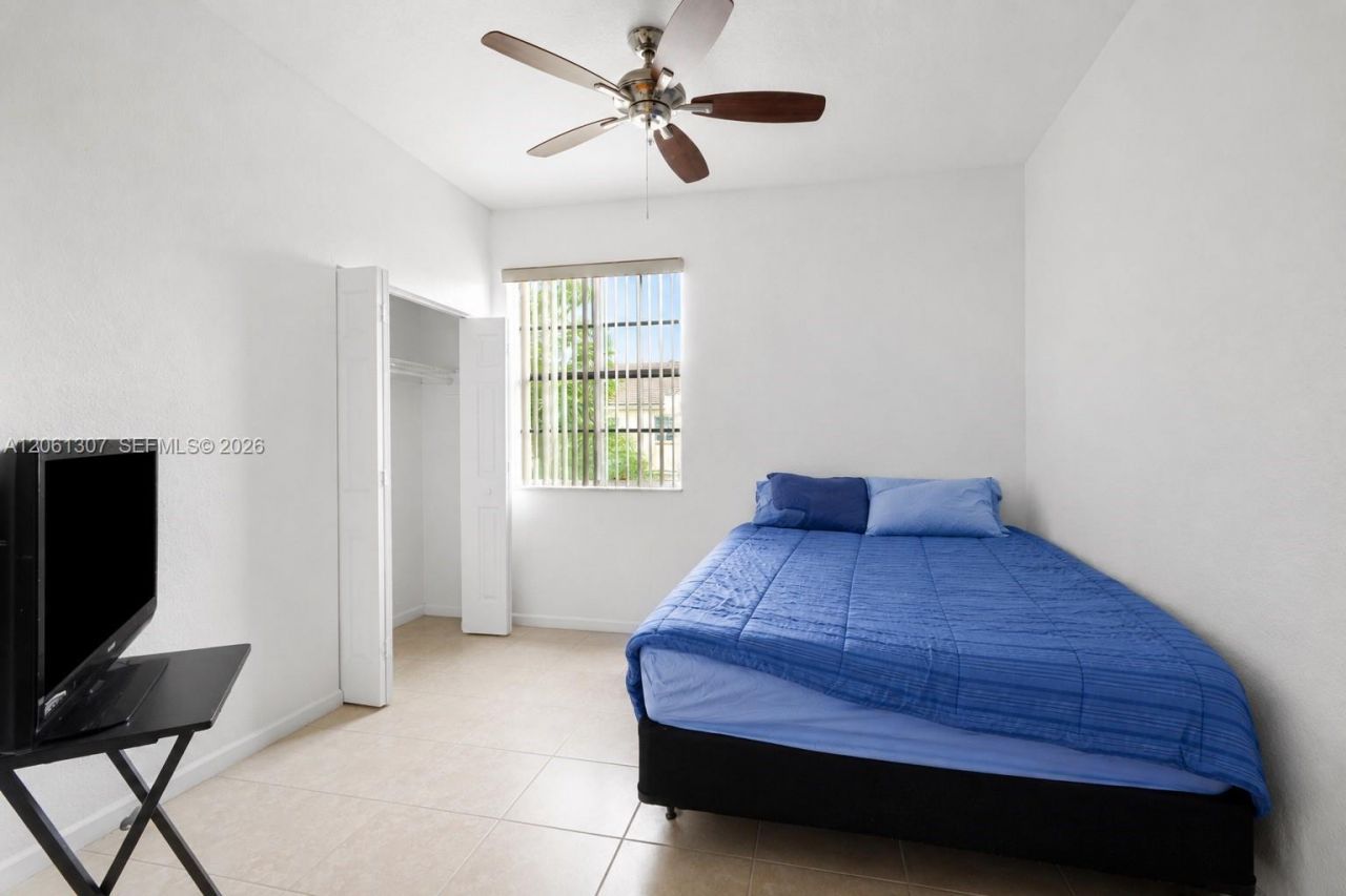 1925 Marsh Harbor Dr, Unit 204, Riviera Beach, FL 33404 Photo
