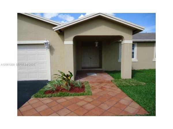 13621 SW 281st Ter , Homestead, FL 33033