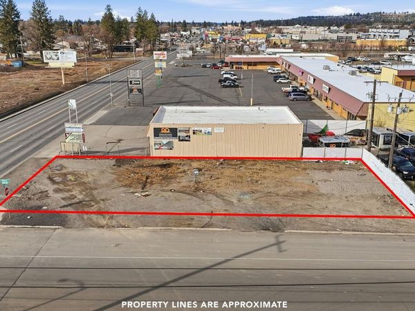 1327 E Francis Ave, Spokane, WA 99216