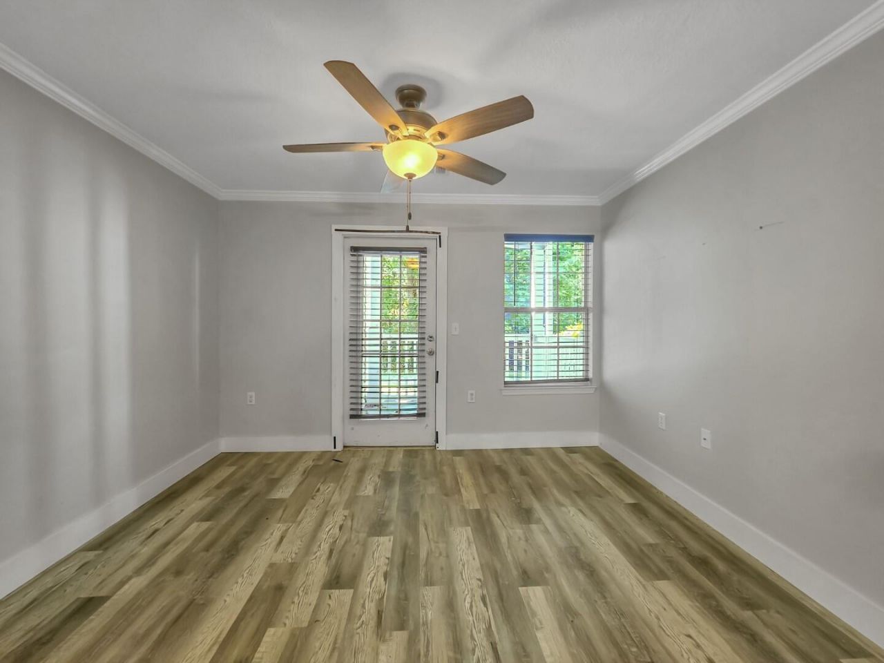 50 Pebble Beach Cove Photo 12