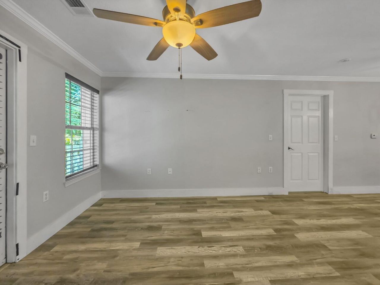 50 Pebble Beach Cove Photo 14