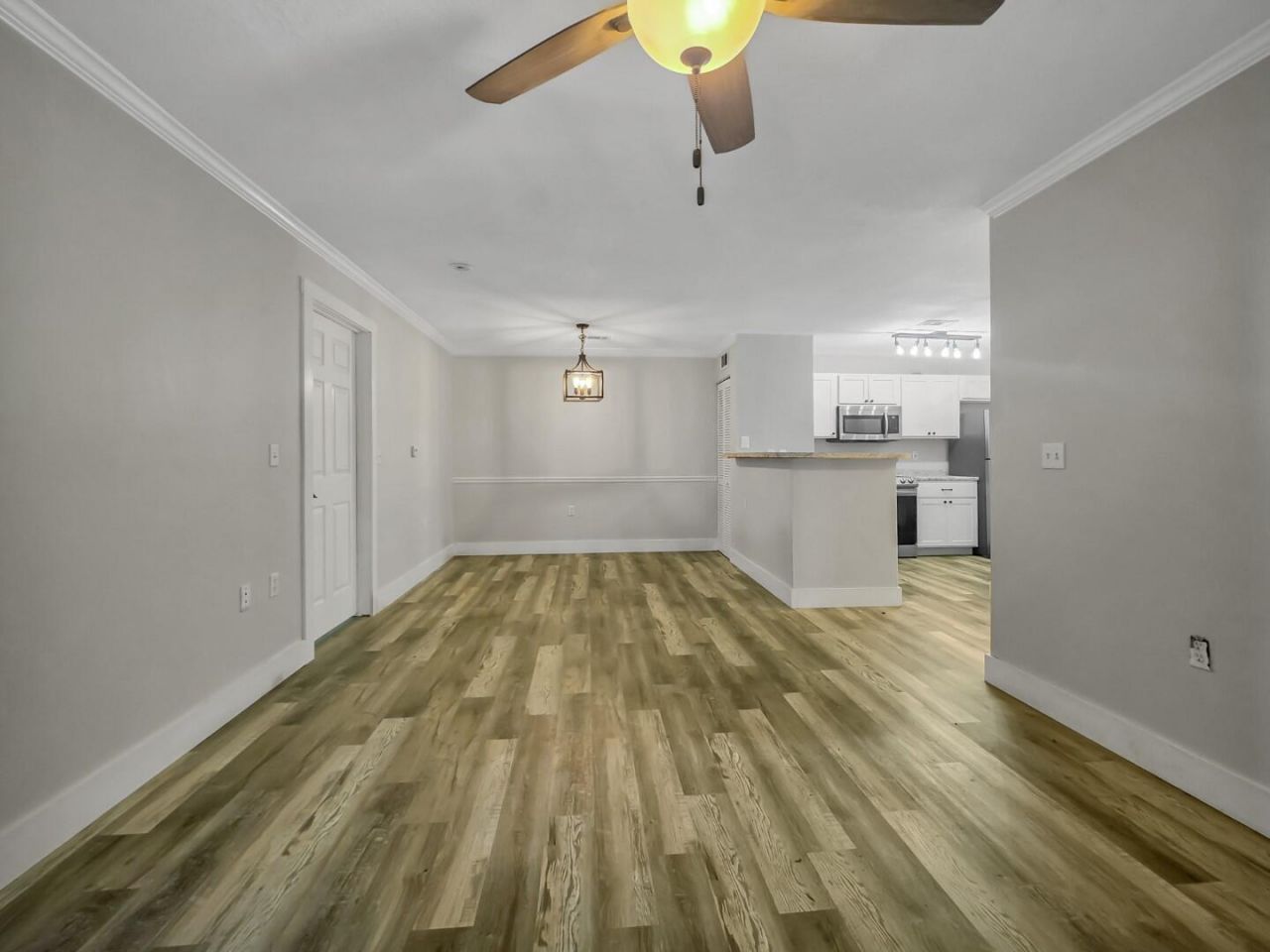 50 Pebble Beach Cove Photo 15