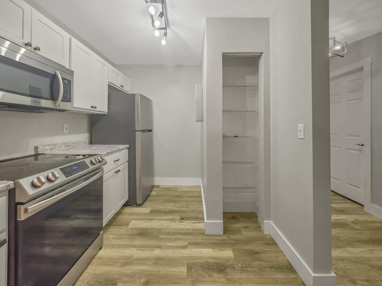 50 Pebble Beach Cove Photo 18