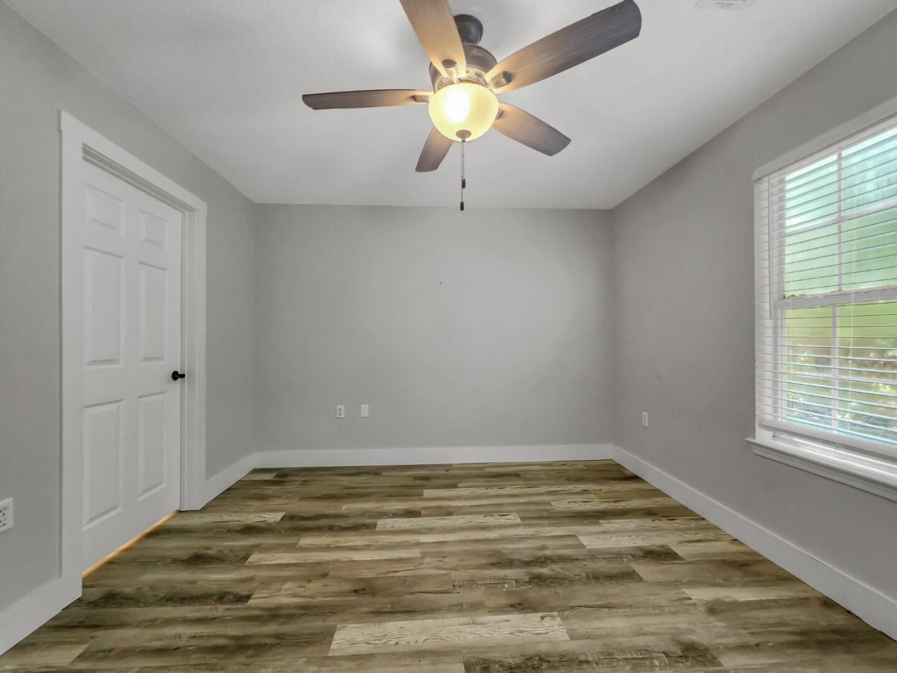 50 Pebble Beach Cove Photo 26