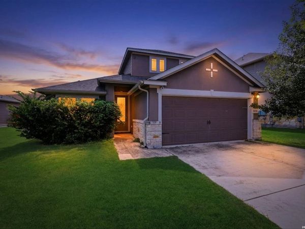 10118 Macarthur Way, Converse, TX 78109