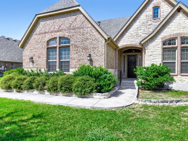 5923 Dewdrop, Converse, TX 78109