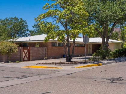 411 Schmidt Place SW Los Lunas, NM 87031