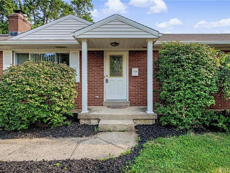 1017 Wenbrook Drive, Kettering, OH 45429 Photo 4