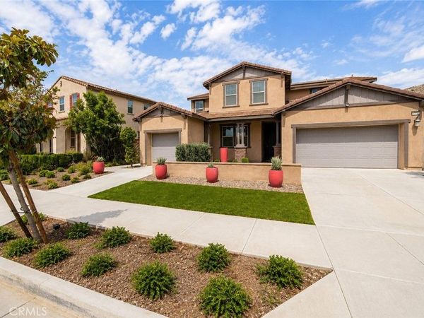 2750 Kings Canyon Drive, Jurupa Valley, CA 92509