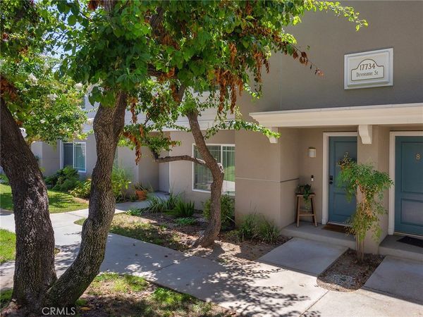 17734 Devonshire Street, Unit 7, Northridge, CA 91325
