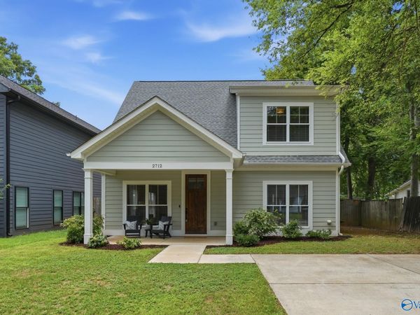 2712 8th Avenue SW, Huntsville, AL 35805