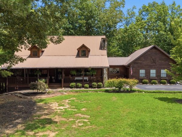 553 1/2 Old Six Mile Road, Somerville, AL 35670