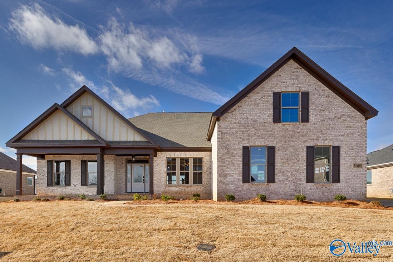 8058 Tupelo Gum Trace, Huntsville, AL 35802 Main Photo