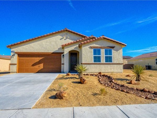 5635 S Larimer Street , Pahrump, NV 89061