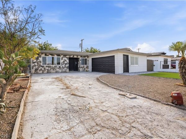 3629 Florrie Avenue , Las Vegas, NV 89121