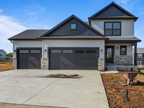 709 Wheatley Drive , Mahomet, IL 61853