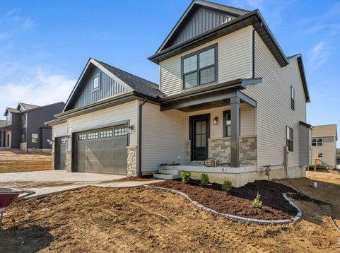 Main Photo