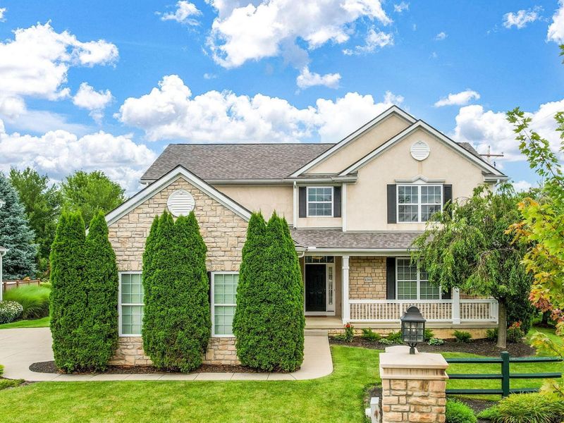 8391 Tricia Price Drive, Powell, OH 43065 Photo 1