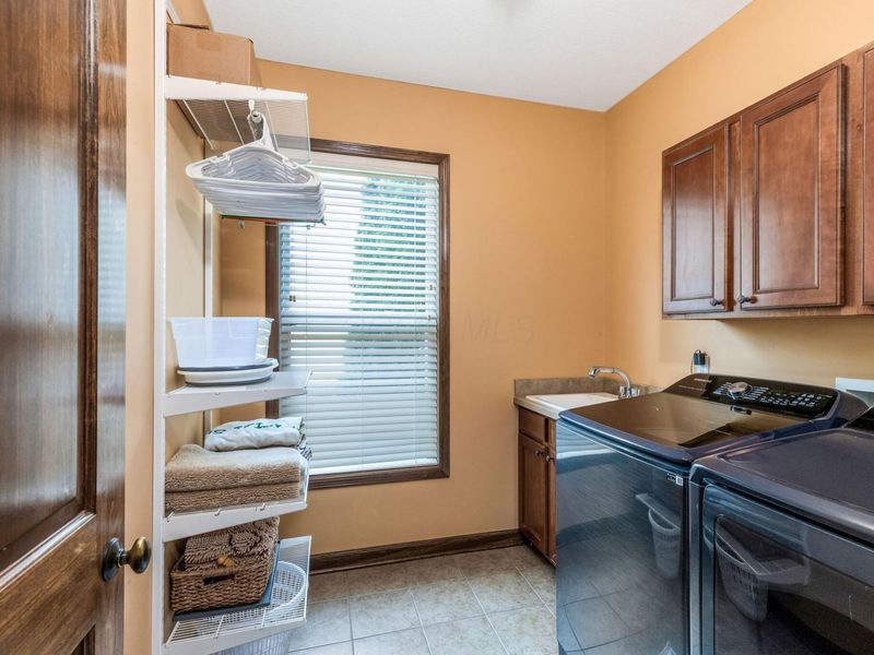 8391 Tricia Price Drive, Powell, OH 43065 Photo 18