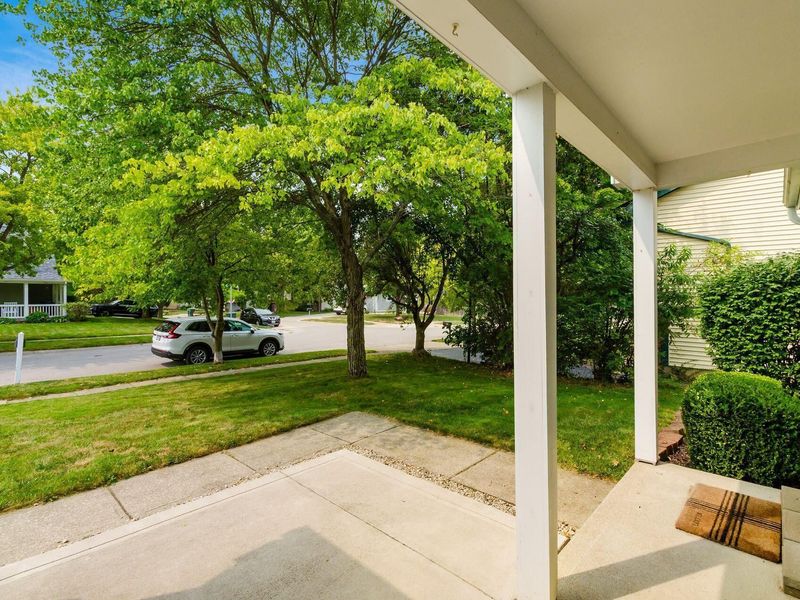 3188 Eppleworth Drive, Dublin, OH 43017 Photo 3