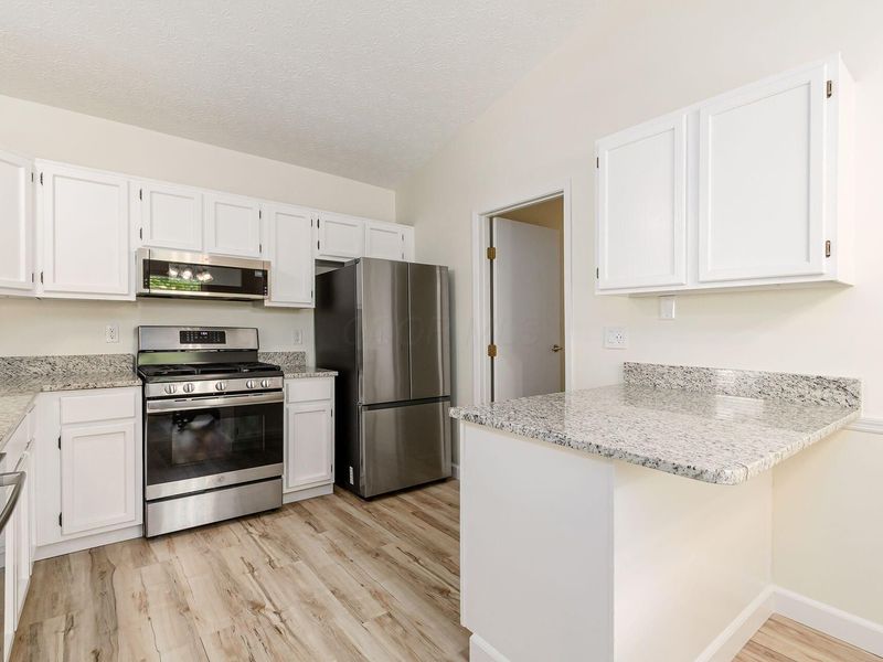 3188 Eppleworth Drive, Dublin, OH 43017 Photo 8