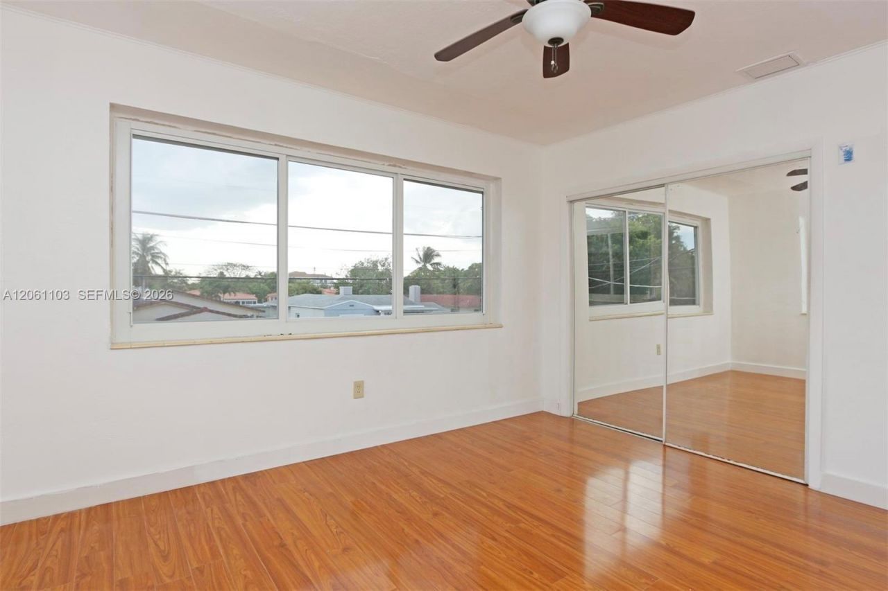 1971 SW 17th Ct , Unit B, Miami, FL 33145 Photo