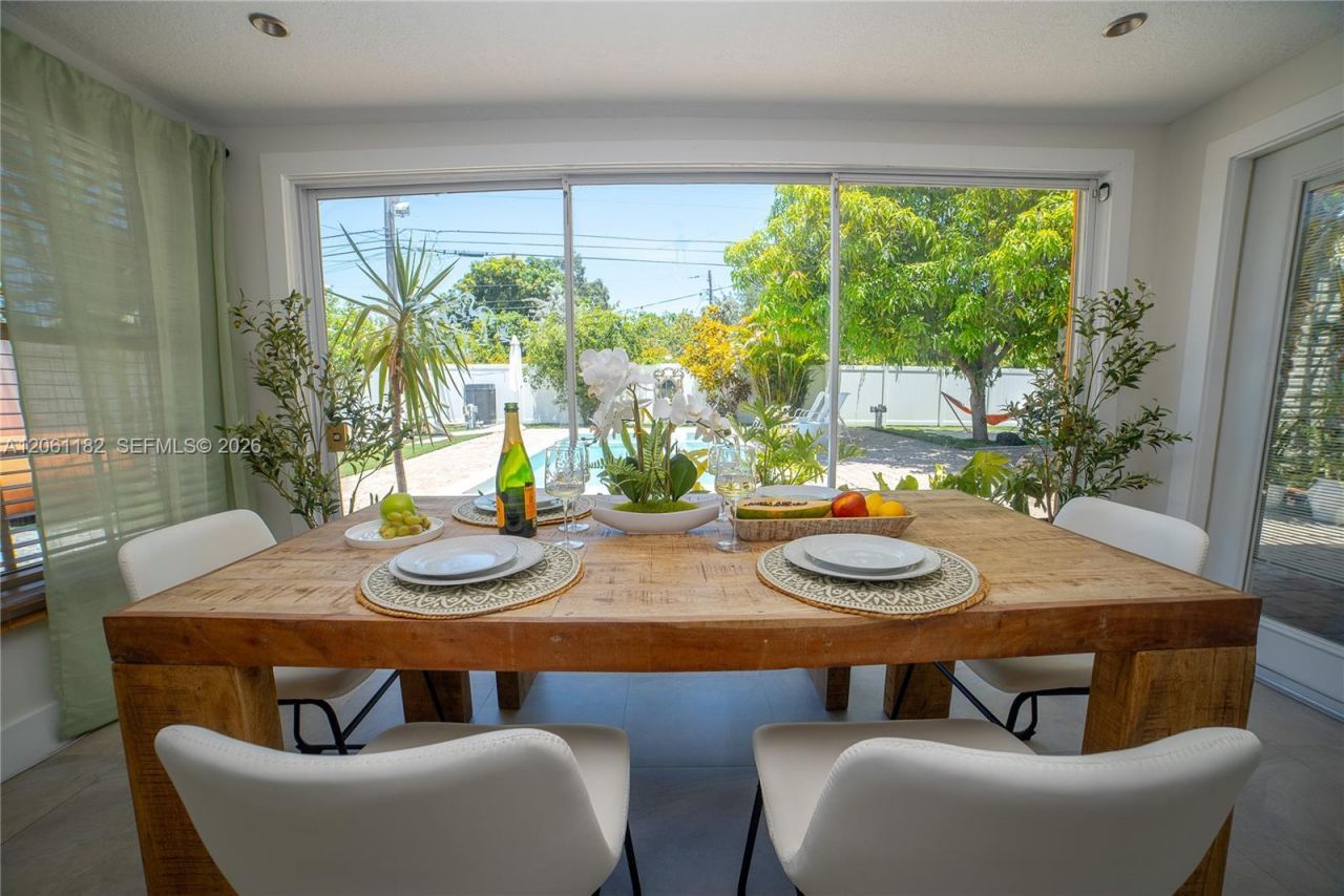 1725 SW 30th St , Fort Lauderdale, FL 33315 Photo