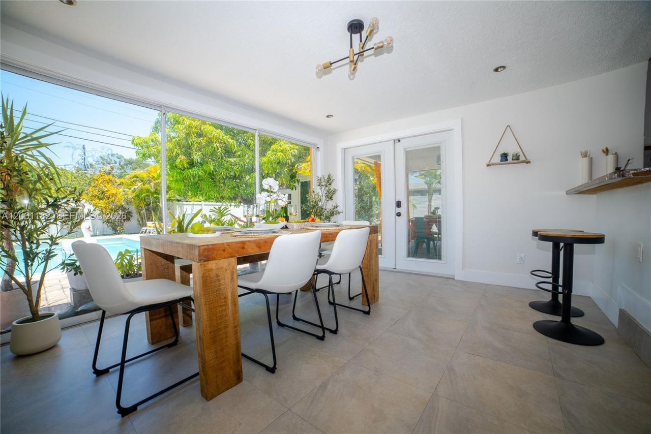 1725 SW 30th St , Fort Lauderdale, FL 33315 Photo