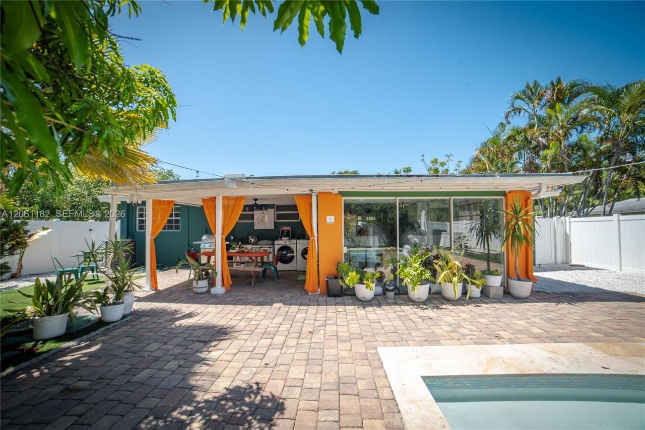 1725 SW 30th St , Fort Lauderdale, FL 33315 Photo