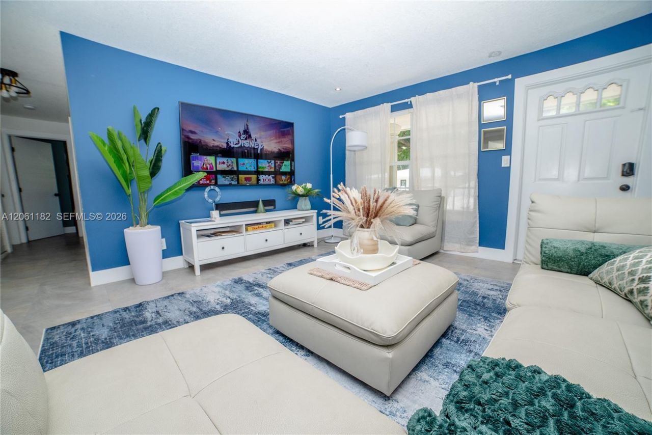 1725 SW 30th St , Fort Lauderdale, FL 33315 Photo