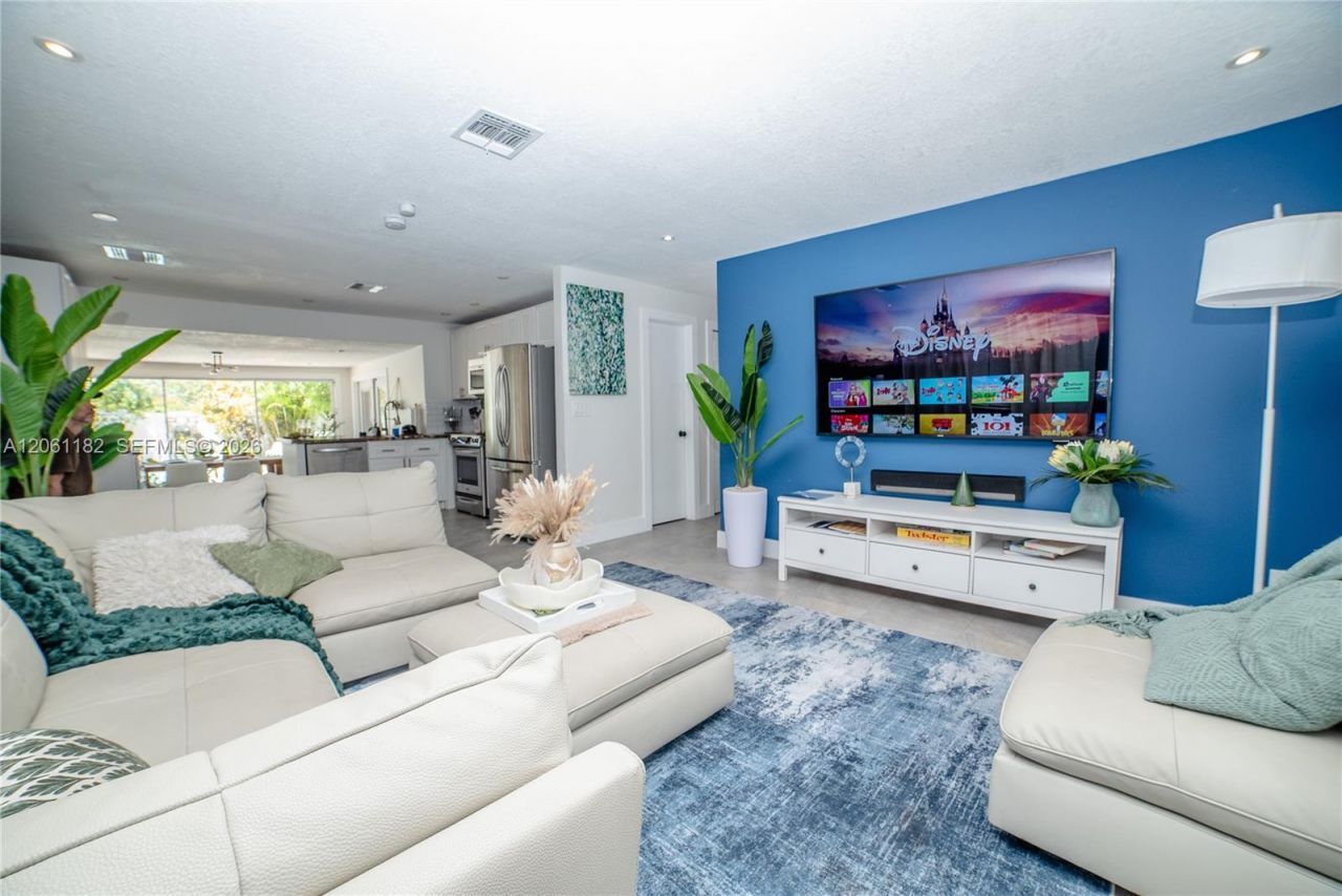 1725 SW 30th St , Fort Lauderdale, FL 33315 Photo