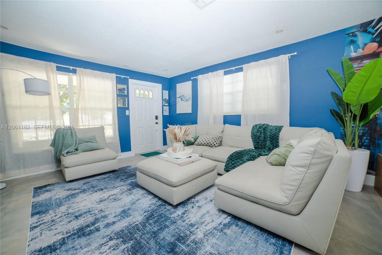 1725 SW 30th St , Fort Lauderdale, FL 33315 Photo