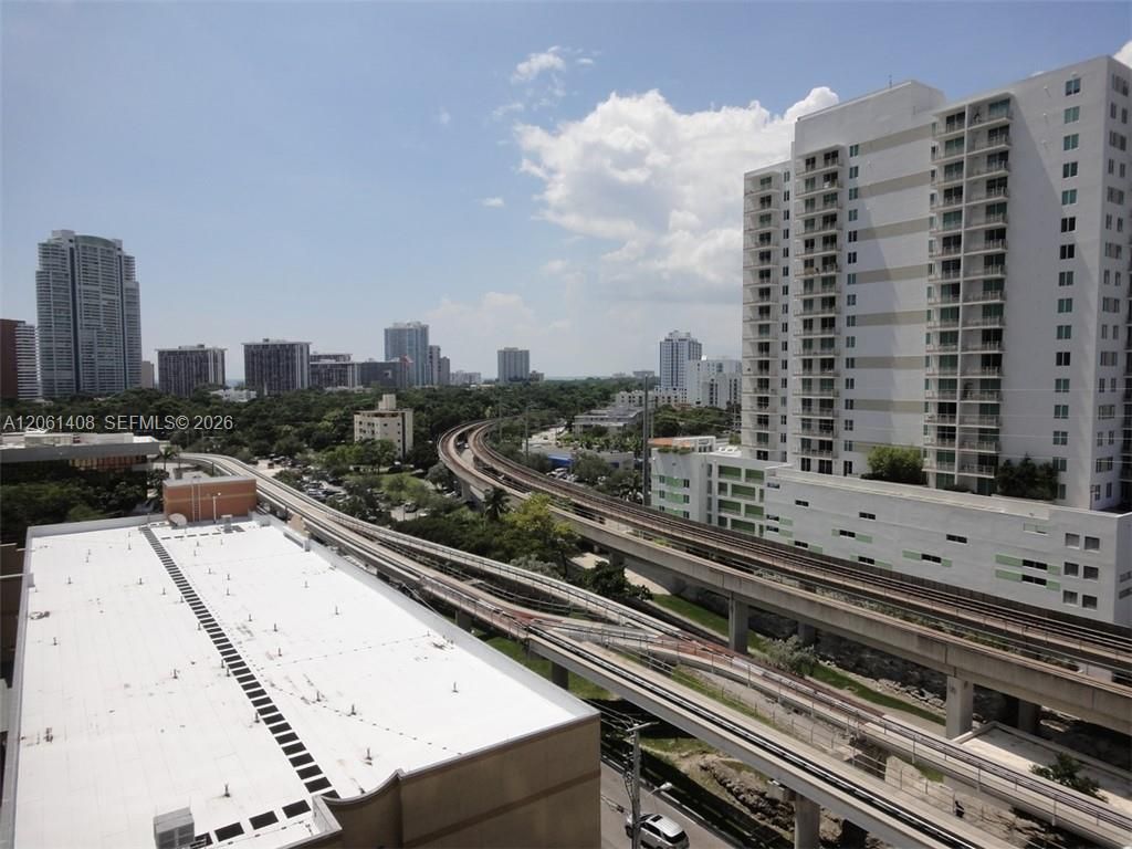 79 SW 12th St , Unit 1203-S, Miami, FL 33130 Photo