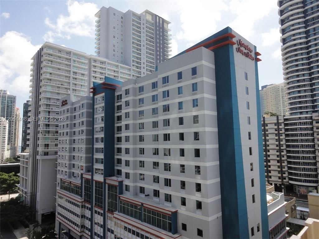 79 SW 12th St , Unit 1203-S, Miami, FL 33130 Photo