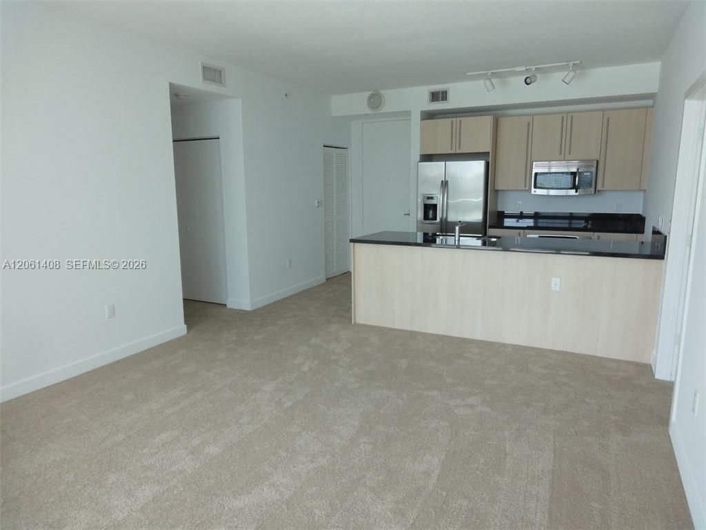 79 SW 12th St , Unit 1203-S, Miami, FL 33130 Photo