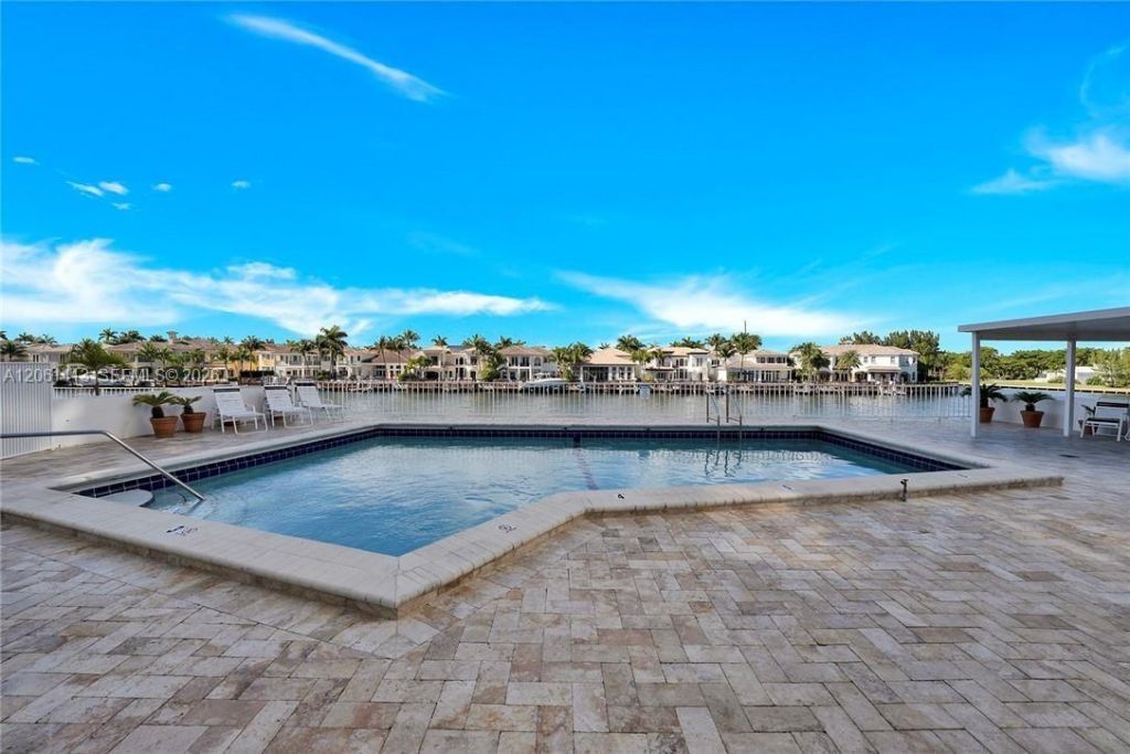 1400 S Ocean Dr , Unit 1004, Hollywood, FL 33019 Photo